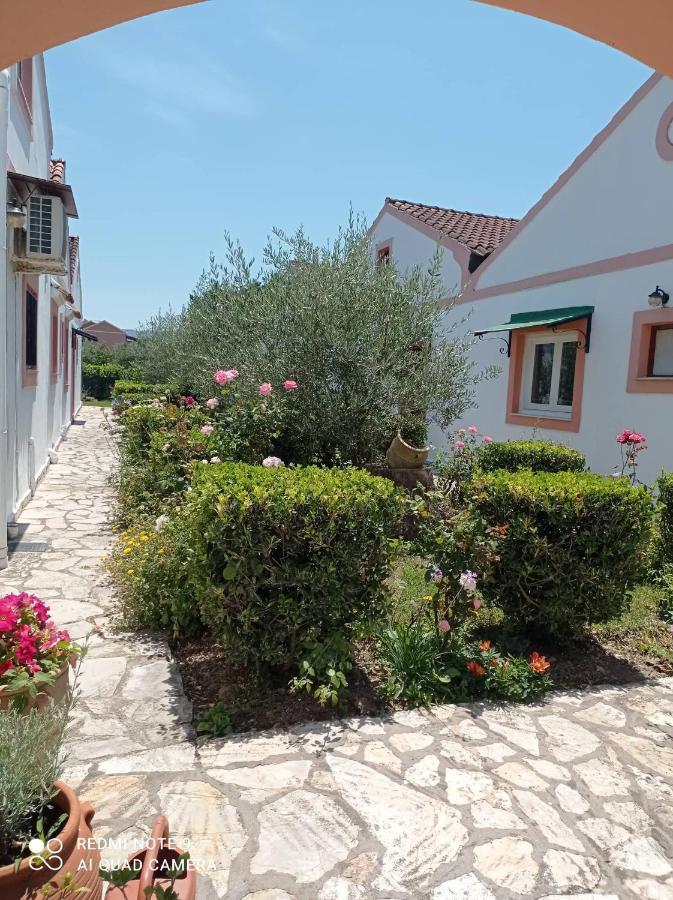 Villa Yannis Roda  Exteriör bild